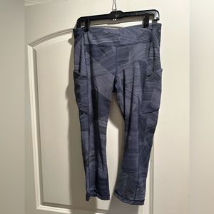 LULULEMON - Fast and free Crop (Blue) Size 10